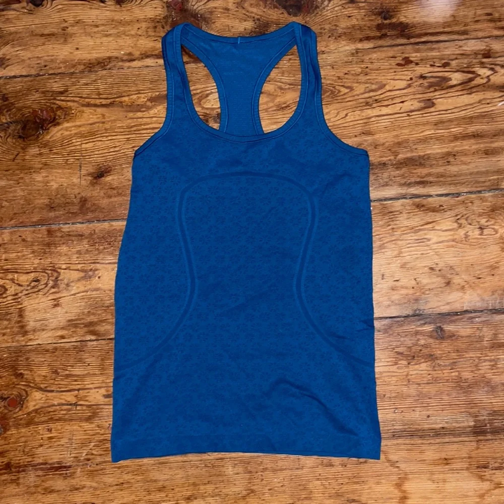 Lululemon Swiftly Tech Racerback - Picture 5 of 12